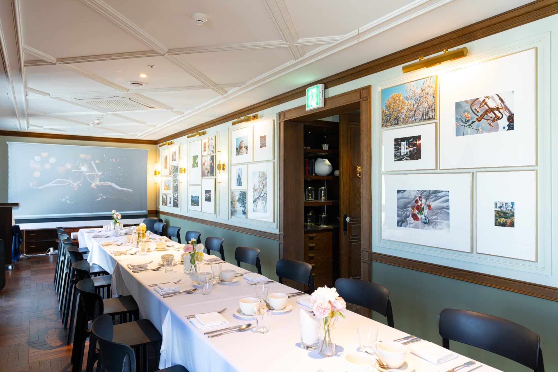 [라운지] 이그제큐티브 라운지 & 테라스 전층(11F)